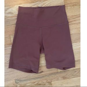 TNA butter biker shorts 7”